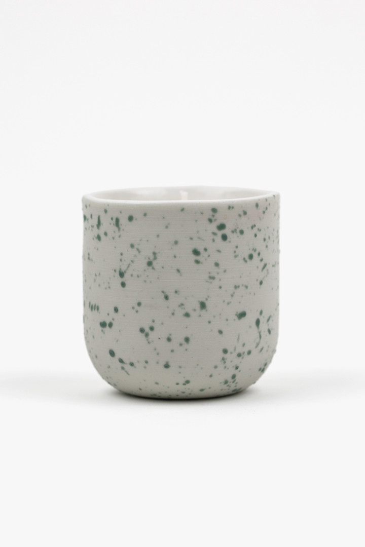 The LOLA Candle